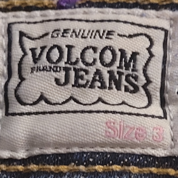 Volcom Jeans - Picture 2 of 3